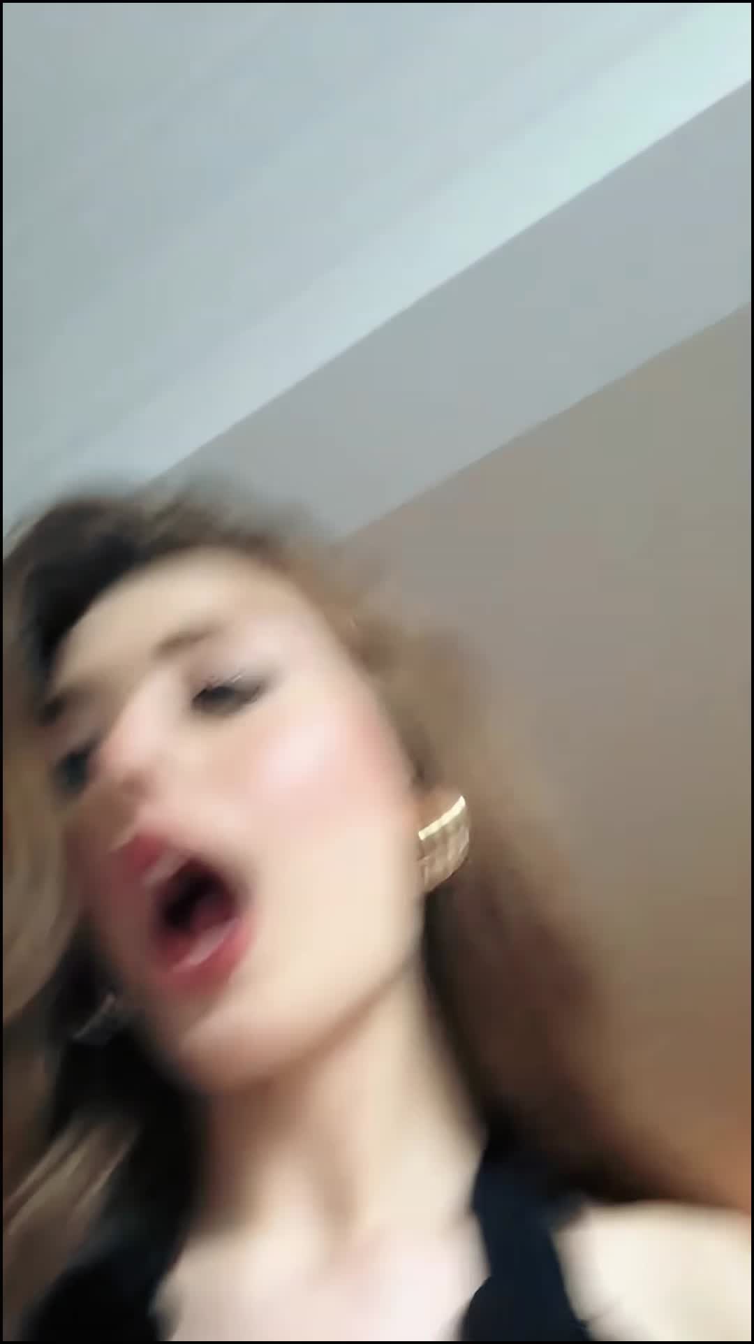 @qpm7z0