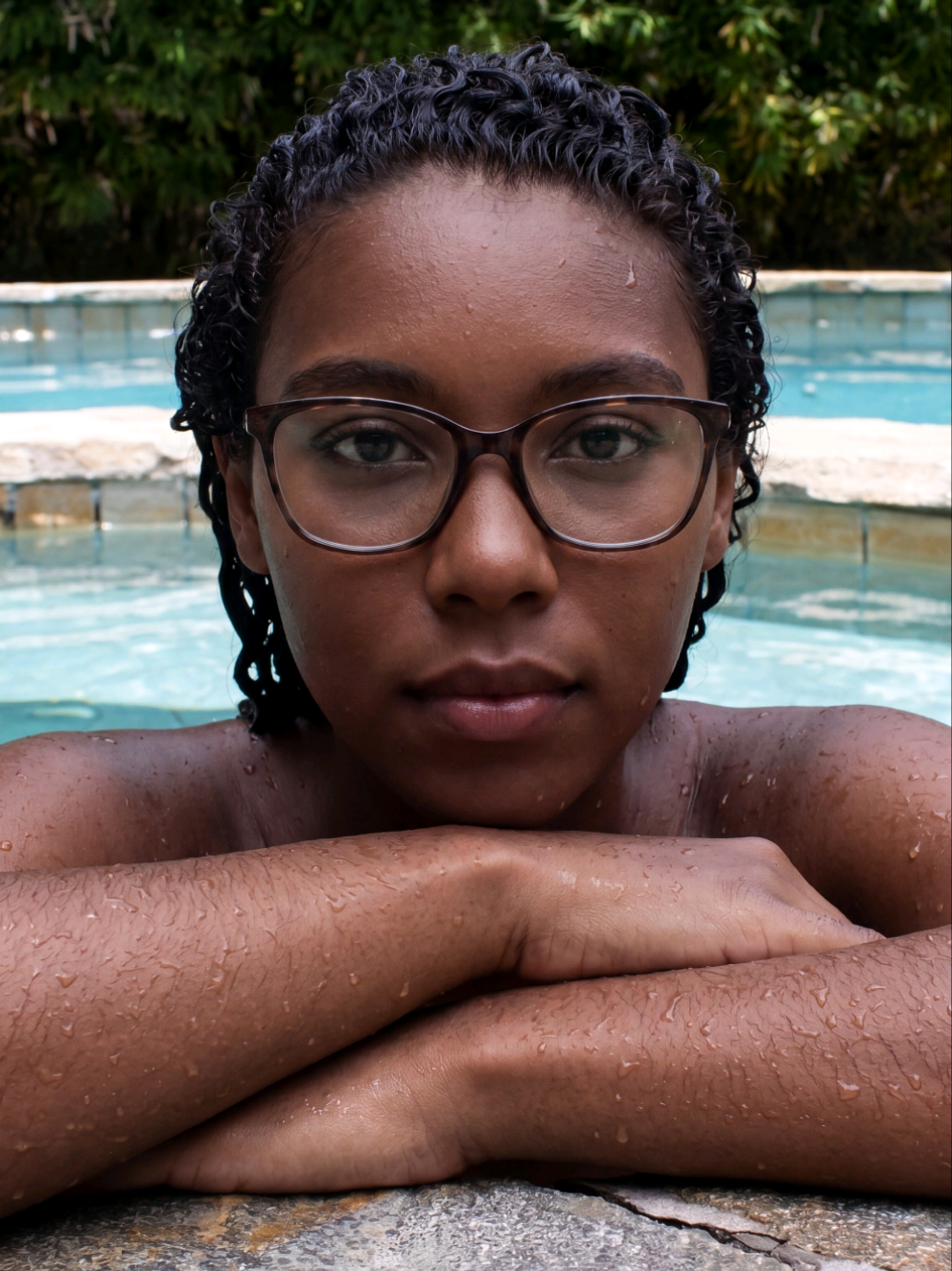 @Naomibwem
