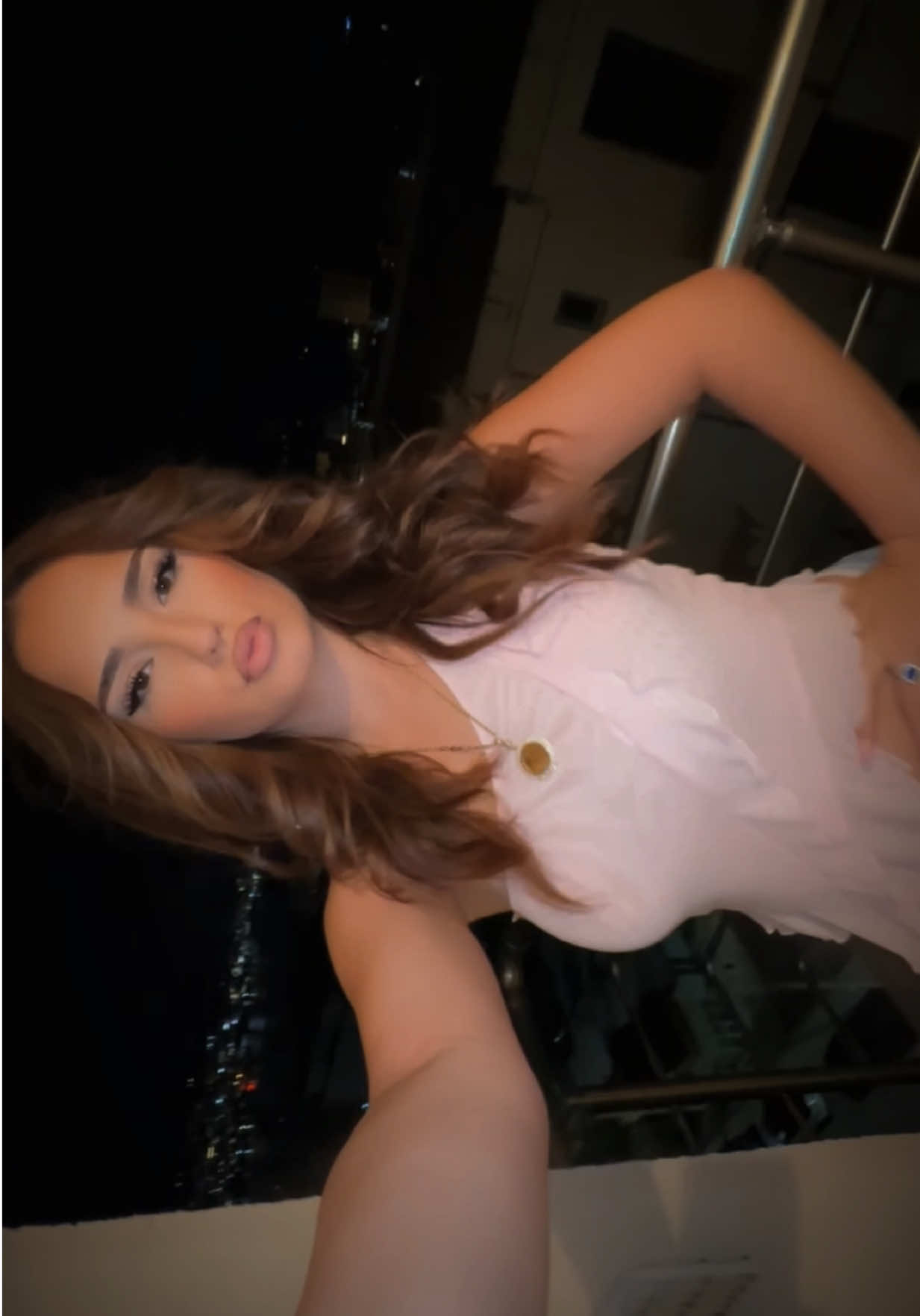 @𝐙