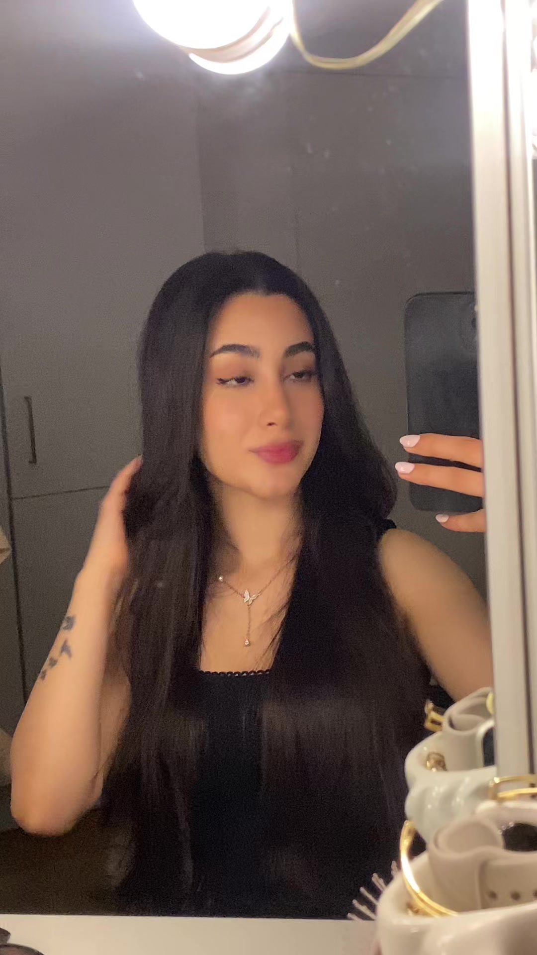 @Mobina__rh
