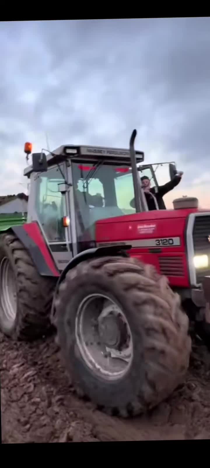 @Agro Gospodarz 🚜🐄🐂
