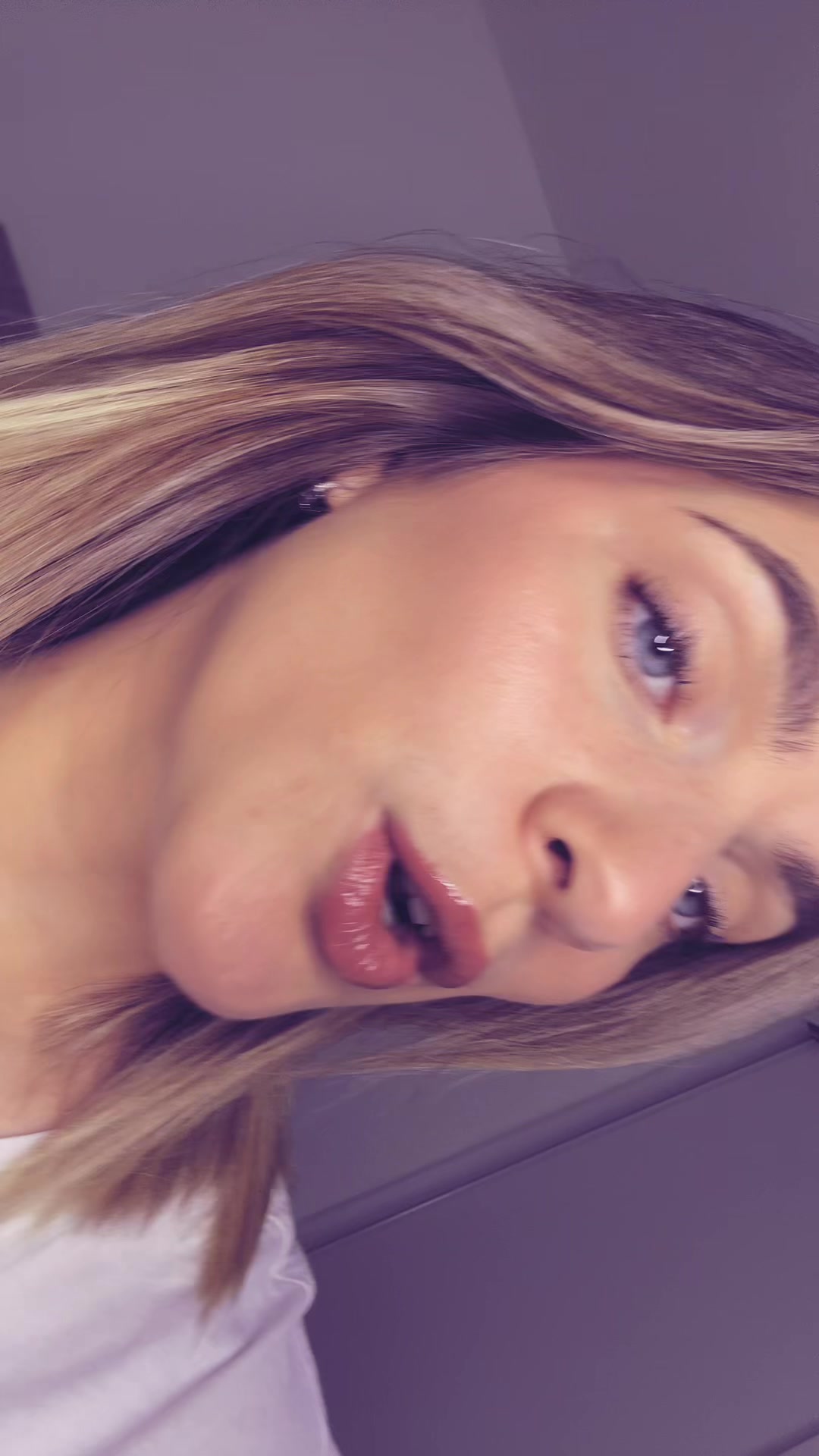 @Valeria