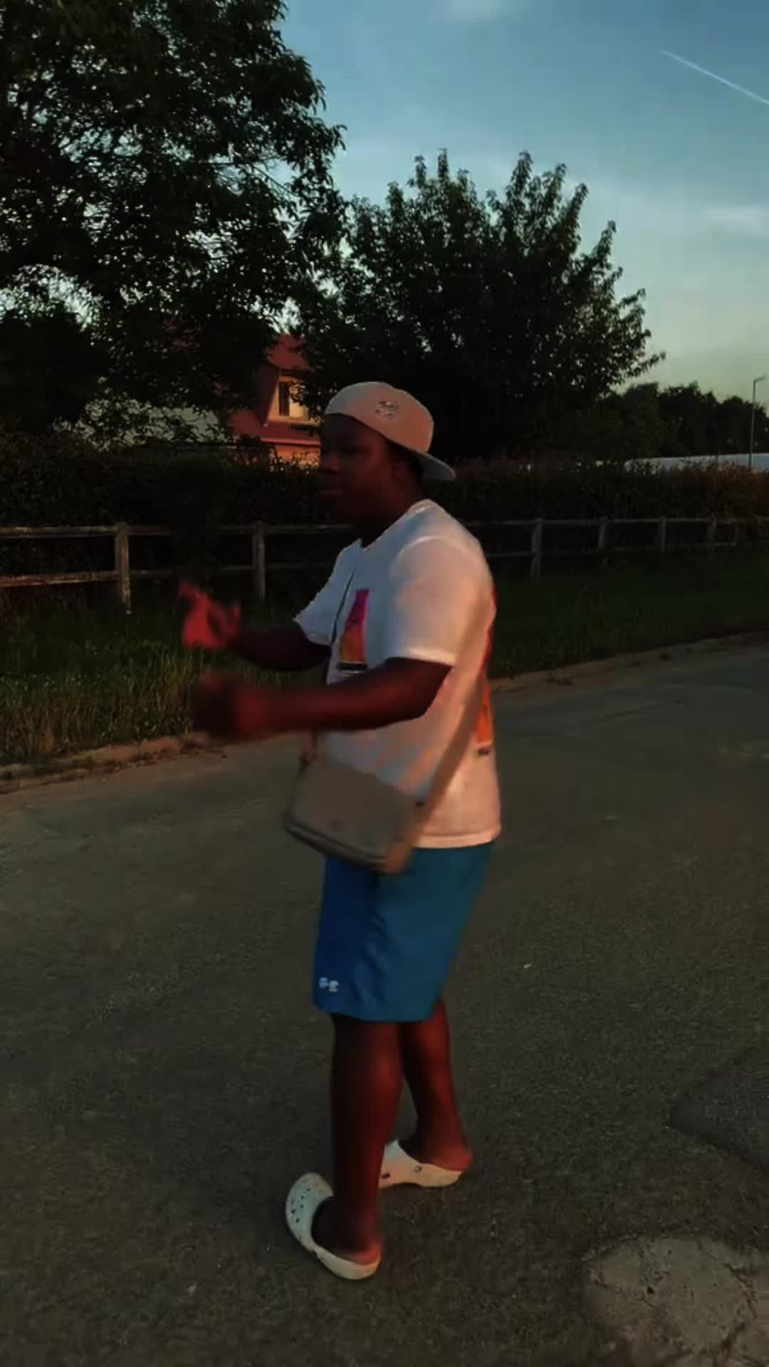 @lyrics_frap