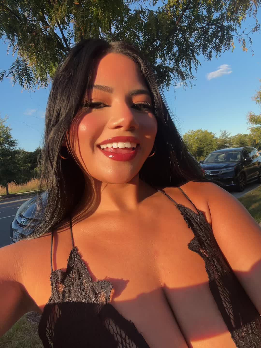 @VALENTINA