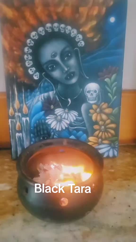 @Claudia • Art Mystic