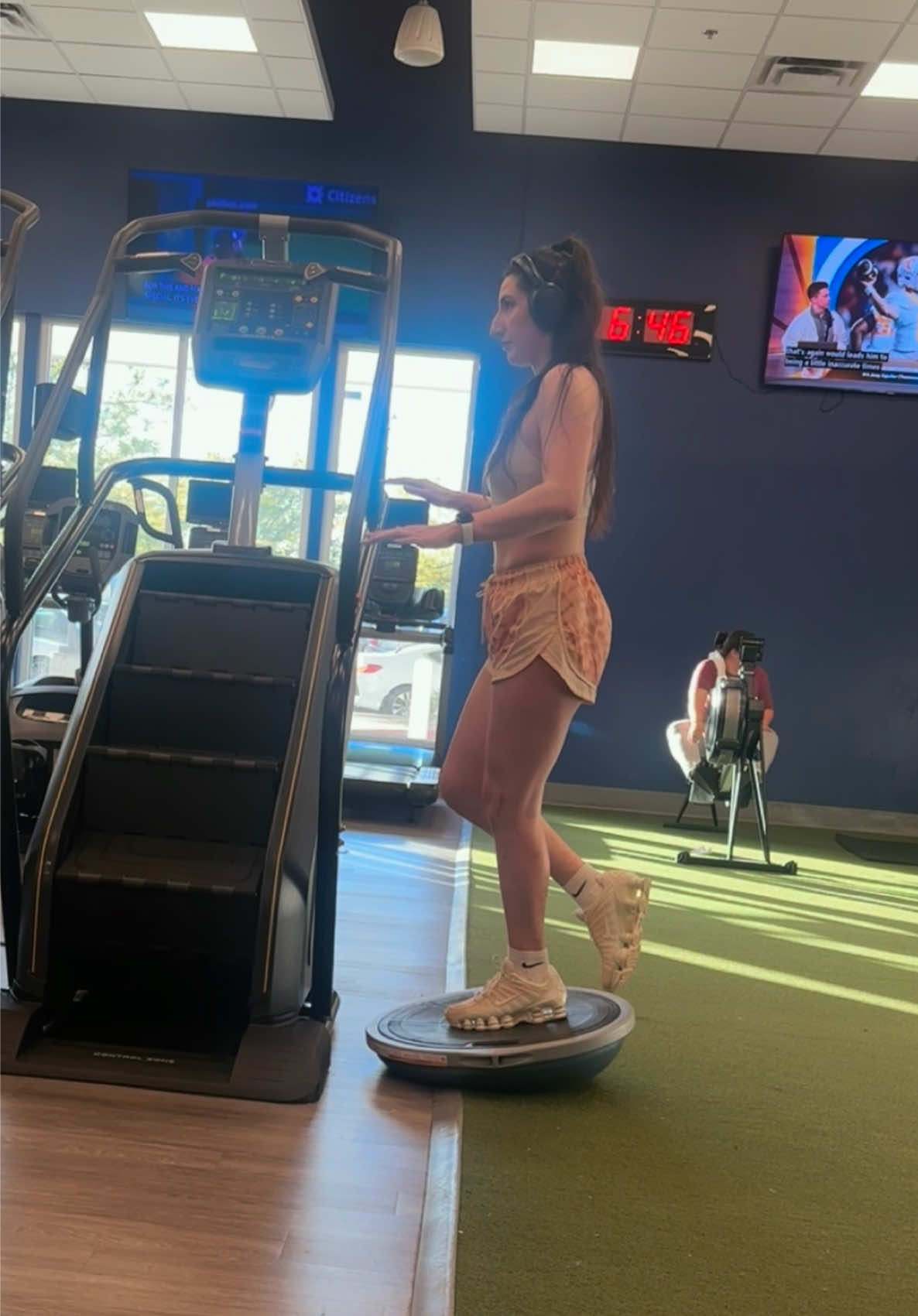@monae.ko