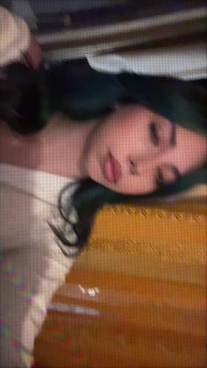 @aayshaa