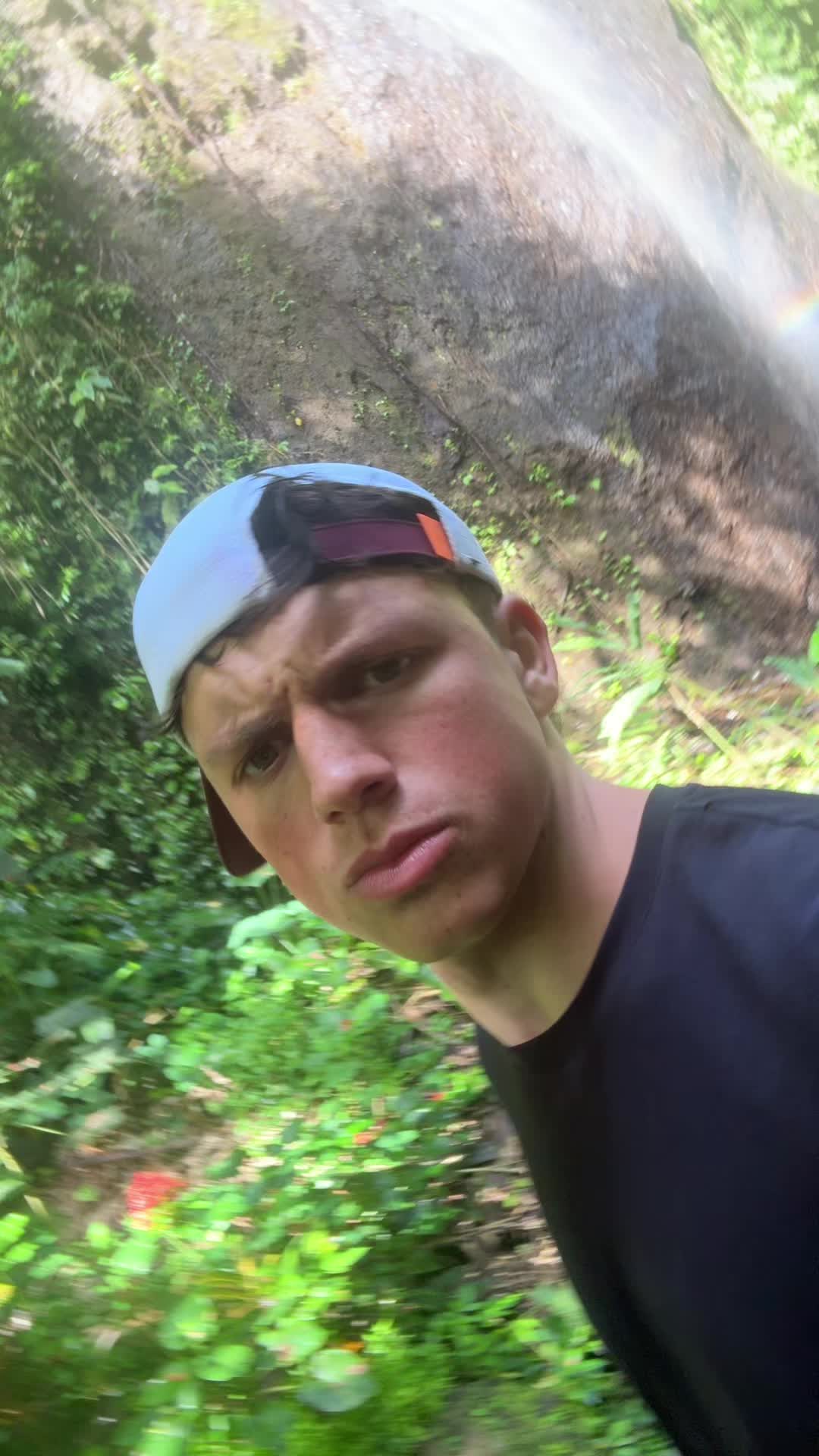 @Luka🇫🇷🇧🇦