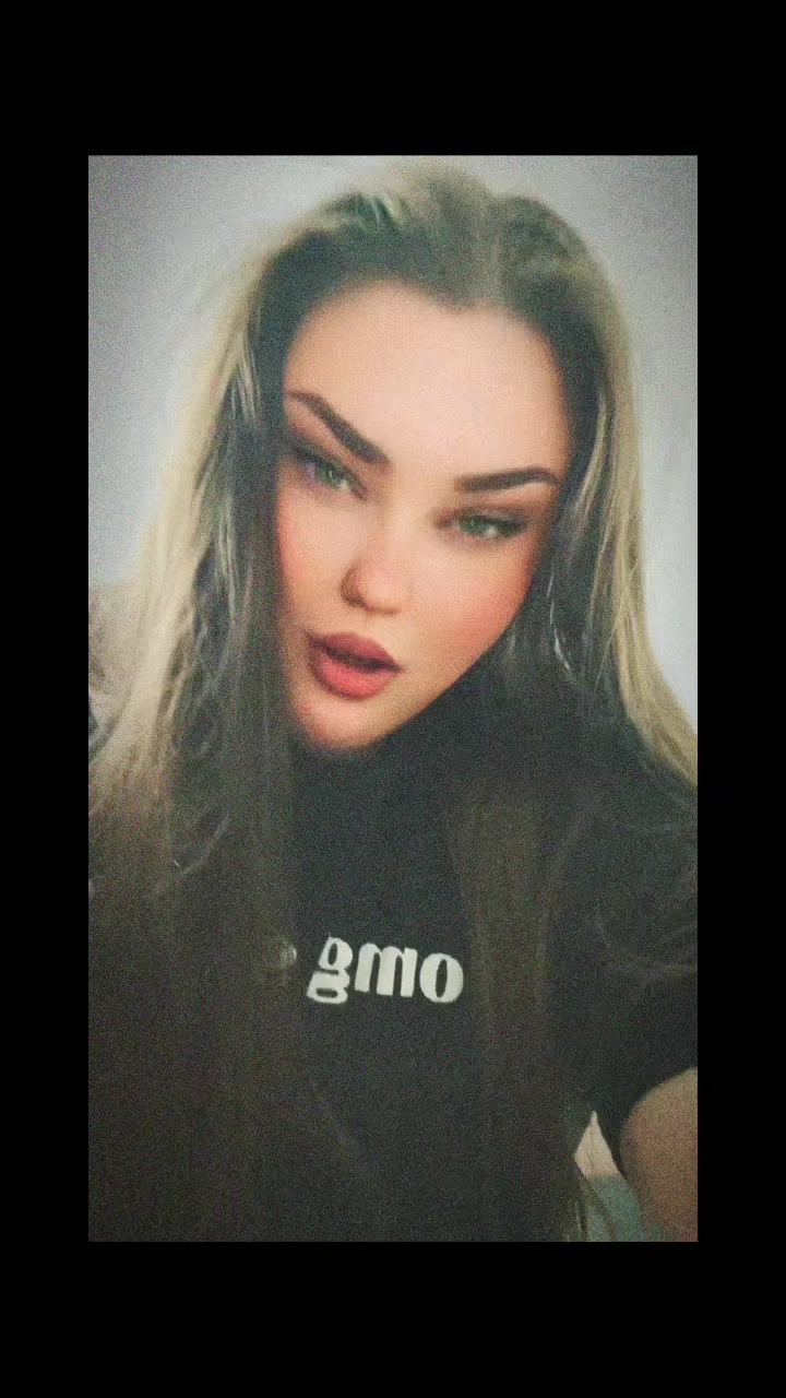 @Bogesz🖤🐼