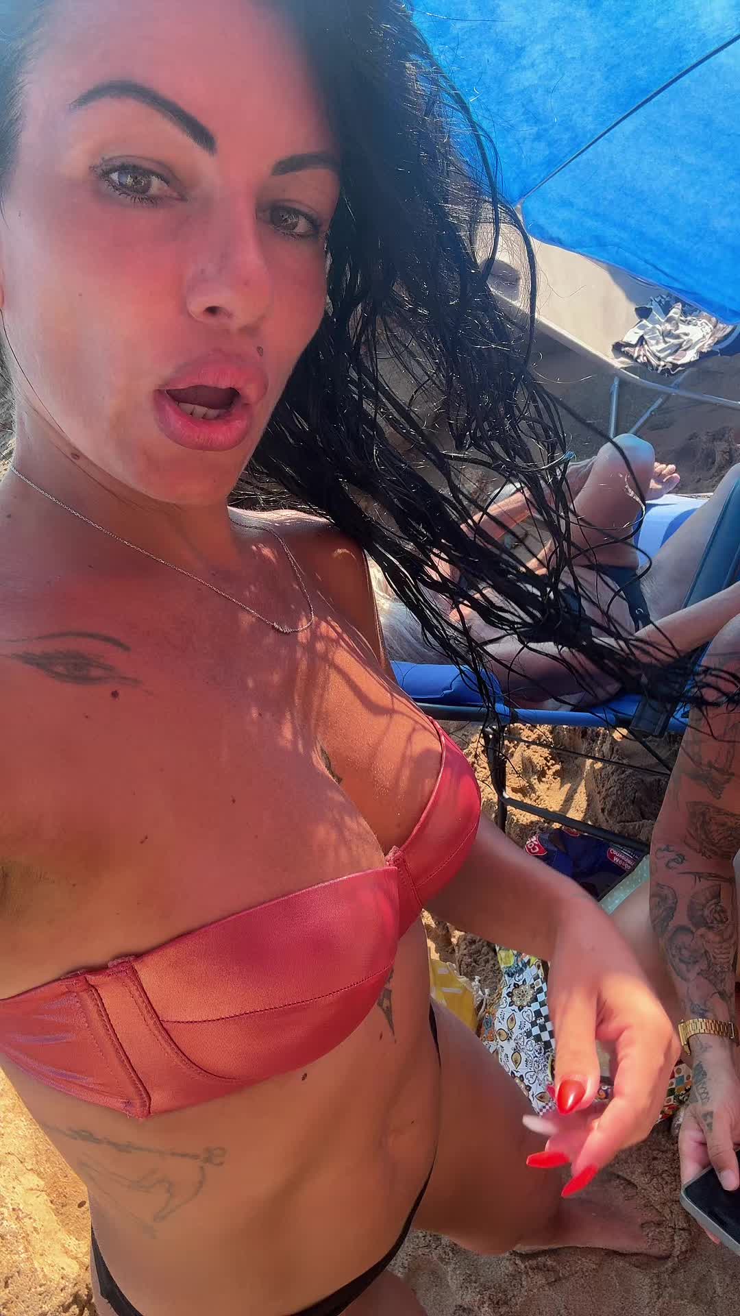 @_Dina_Cardone_