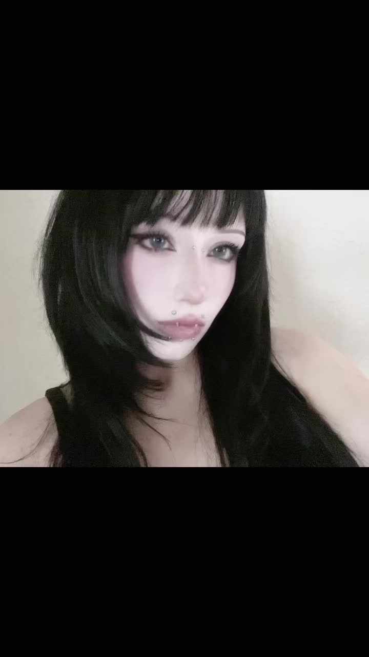 @^,…,^