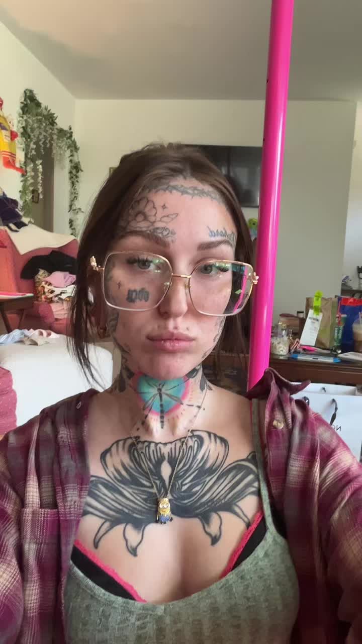 @powderpuffgrrrl