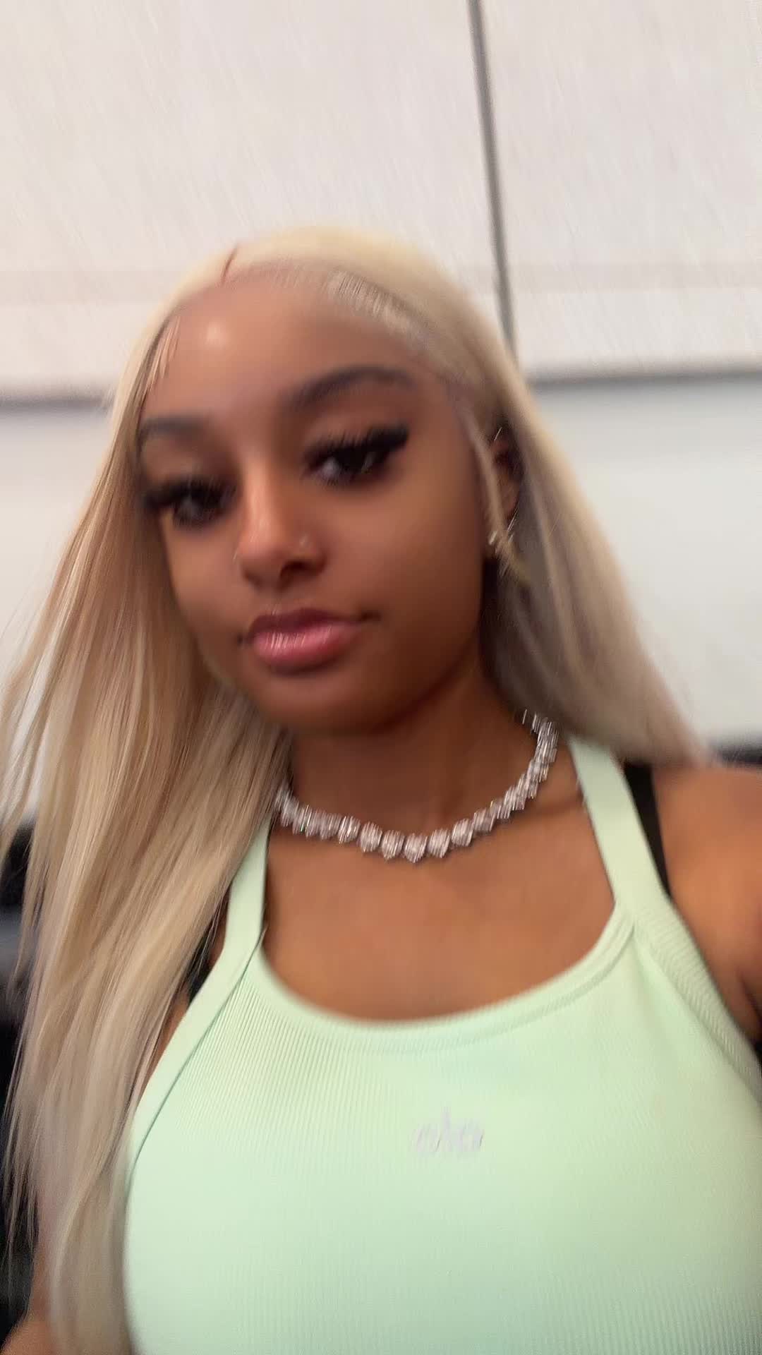 @leahrayeee
