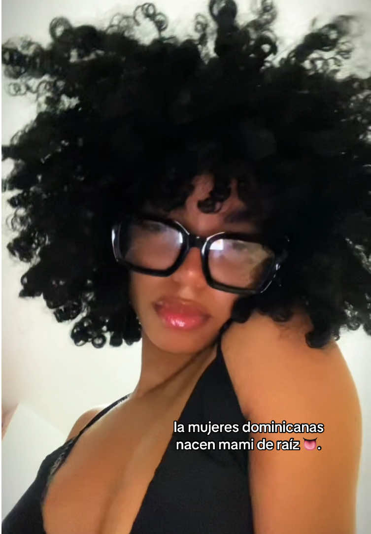 @nicole