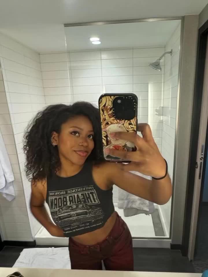 @riele downs🦋