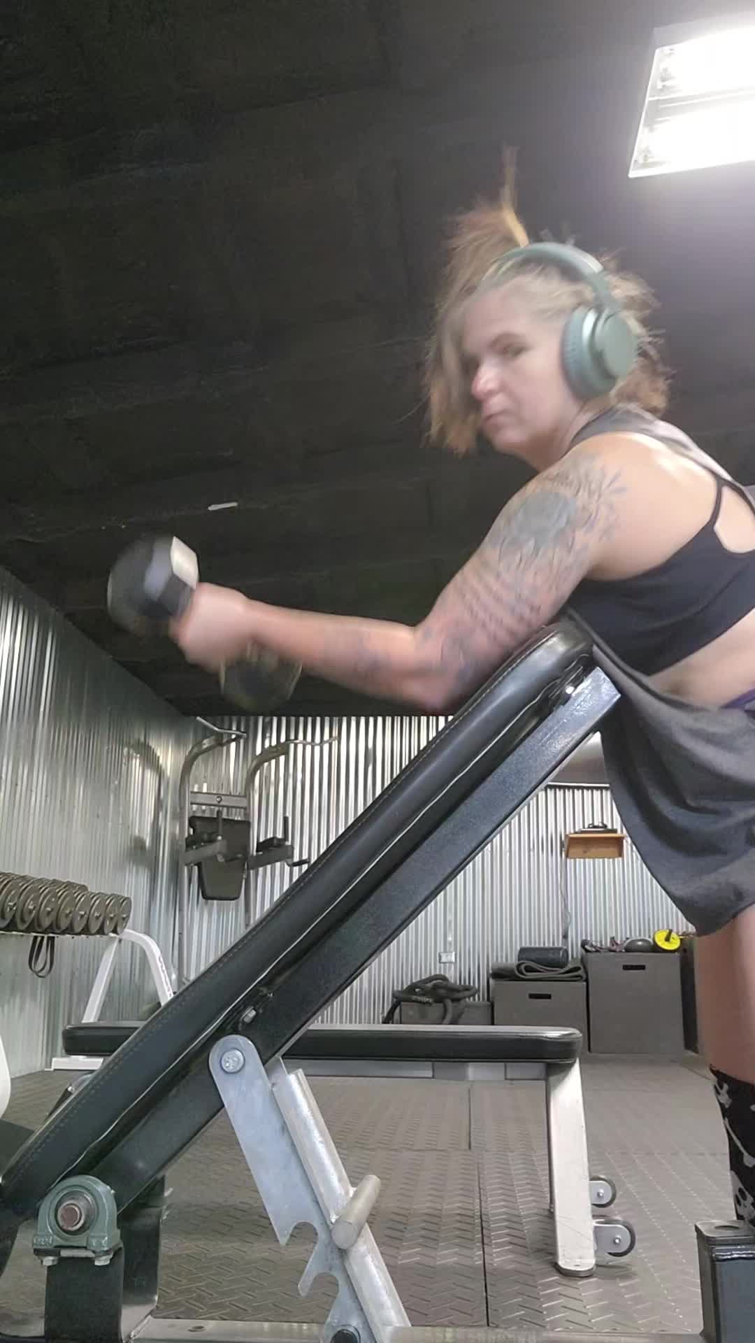 @Liz19