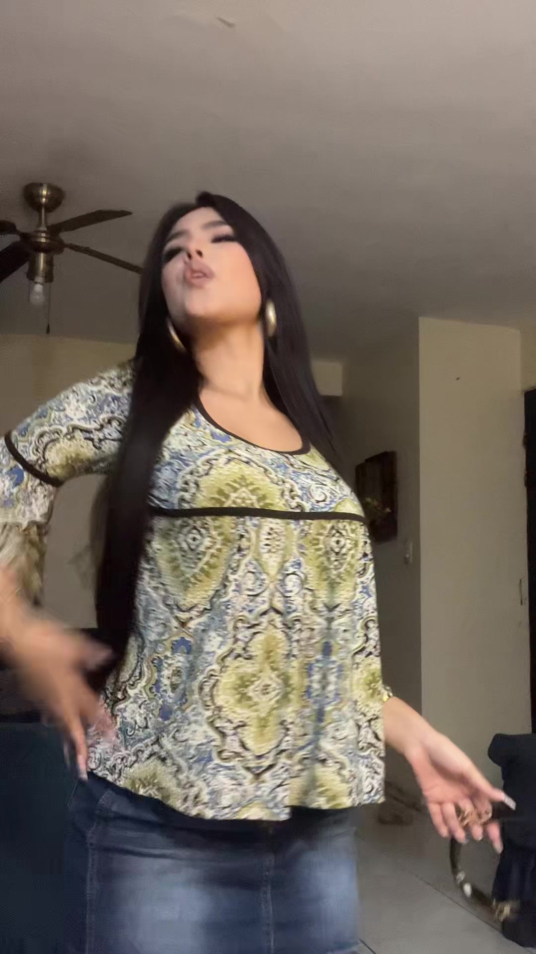 @Ana Carolina
