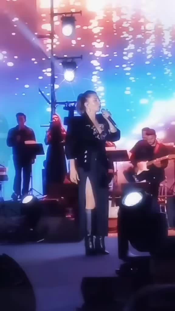 @🌹MÜHÜR GÖZLÜ🌹