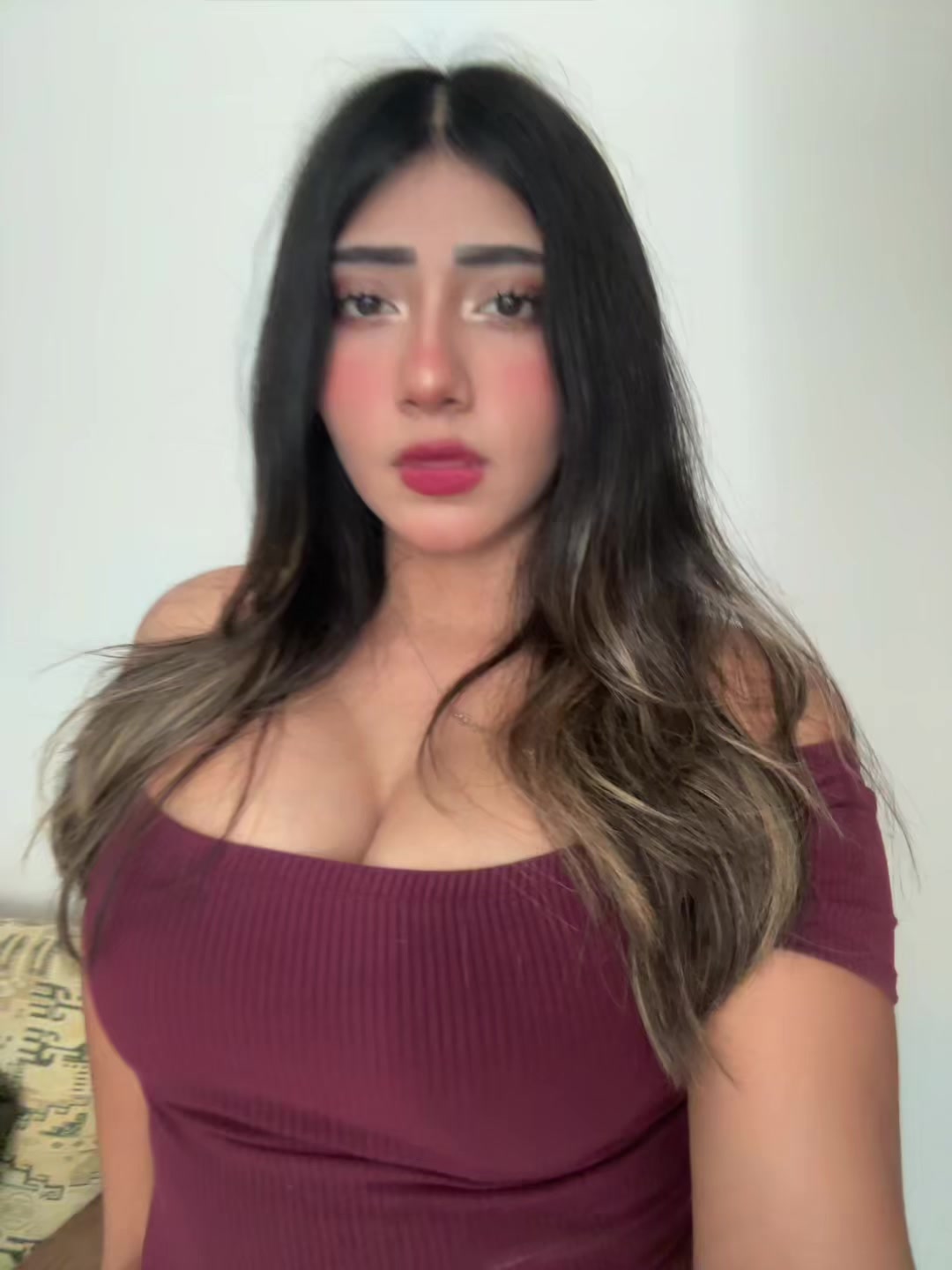 @Daniela1711x
