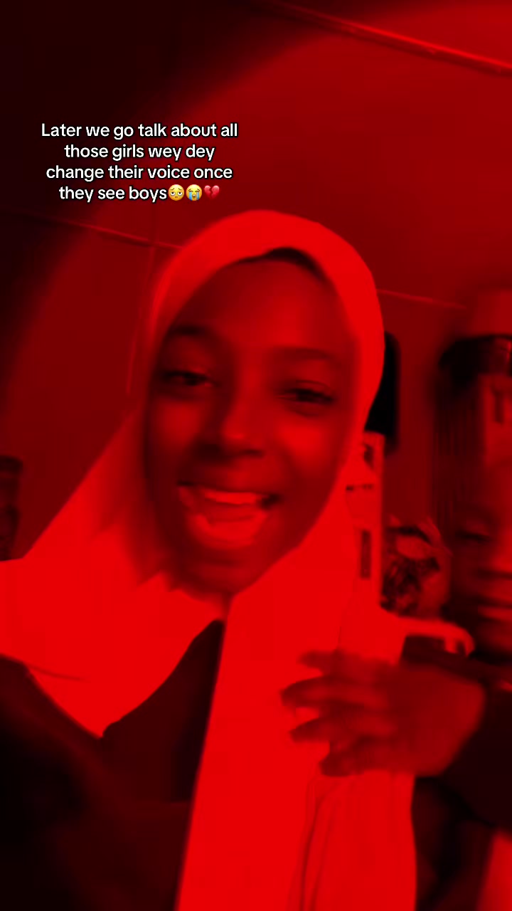 @JELILAT