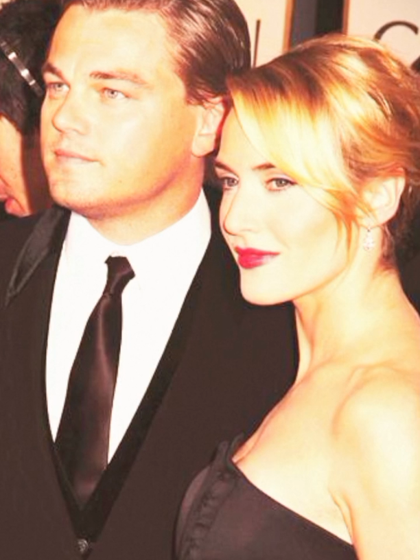 @Titanic Scene Vault
