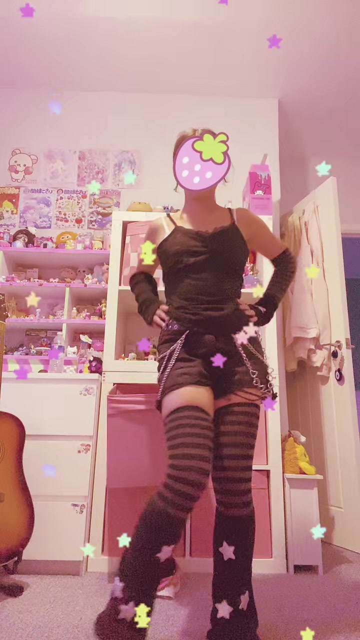 @(*^ω^*)☆彡cutecore☆彡(*^ω^*)