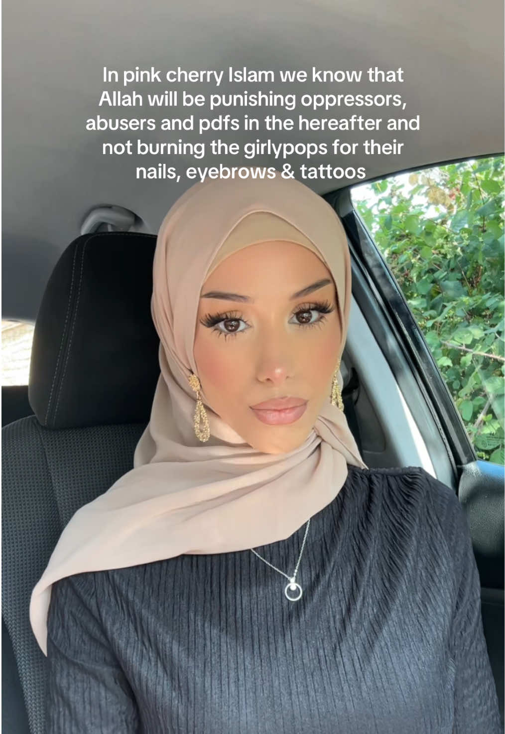@Ayah 🦋