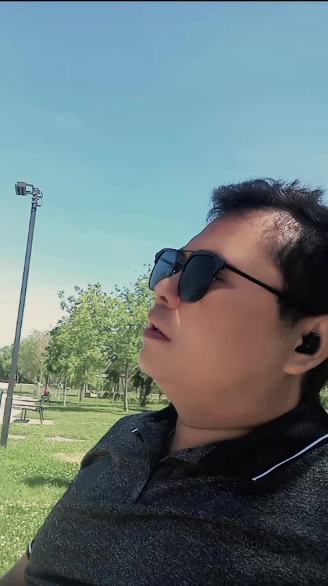 @Leykhoo