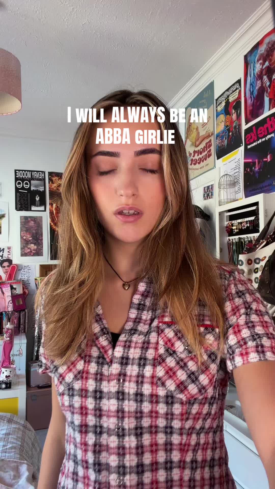 @KelseySarah