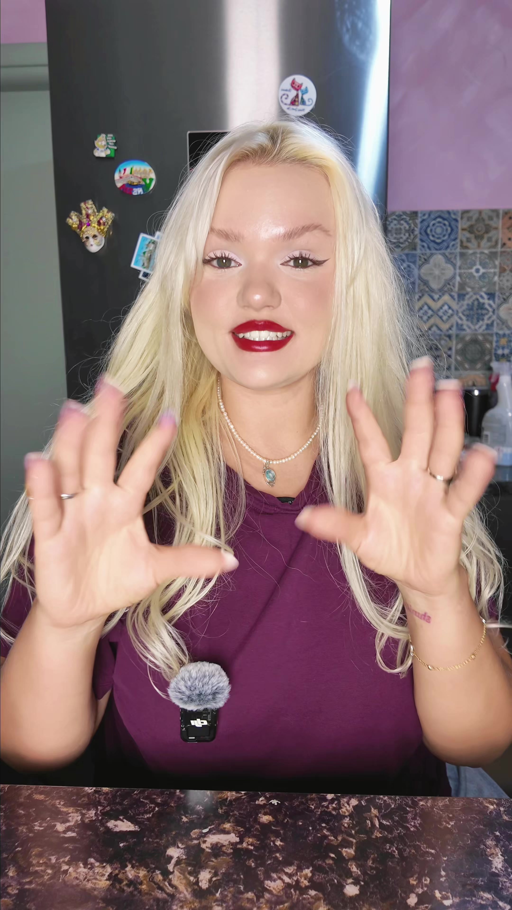 @✨