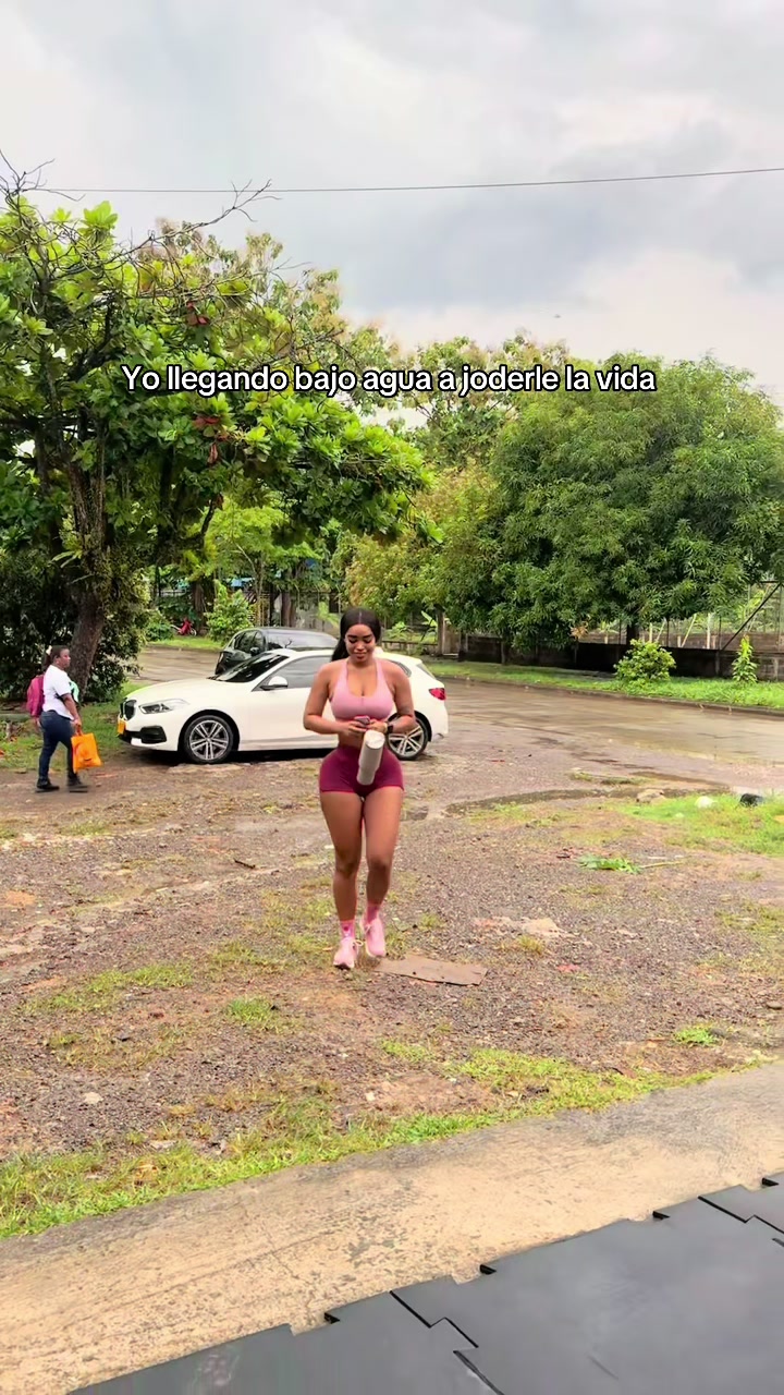 @Karenramosmr