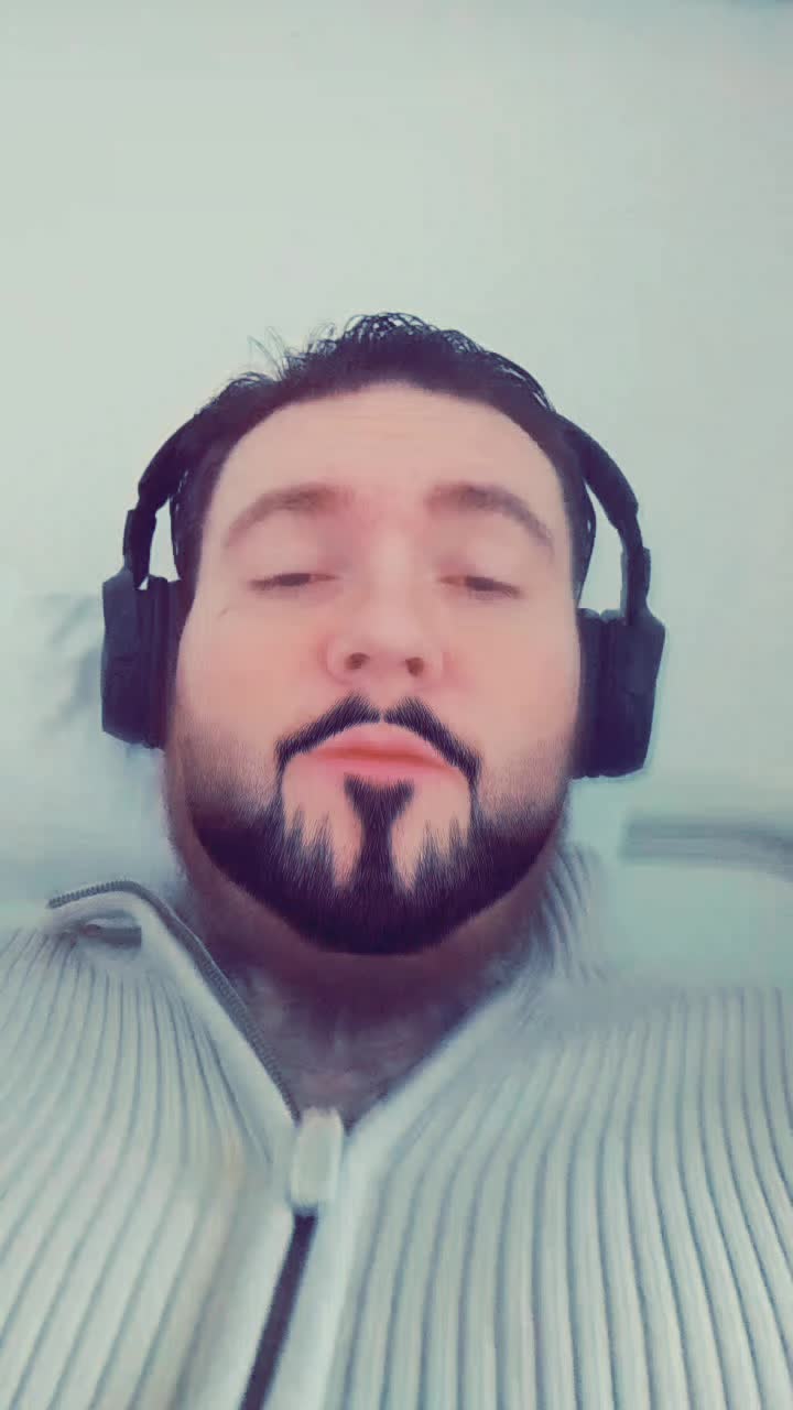 @Dániel Vidra