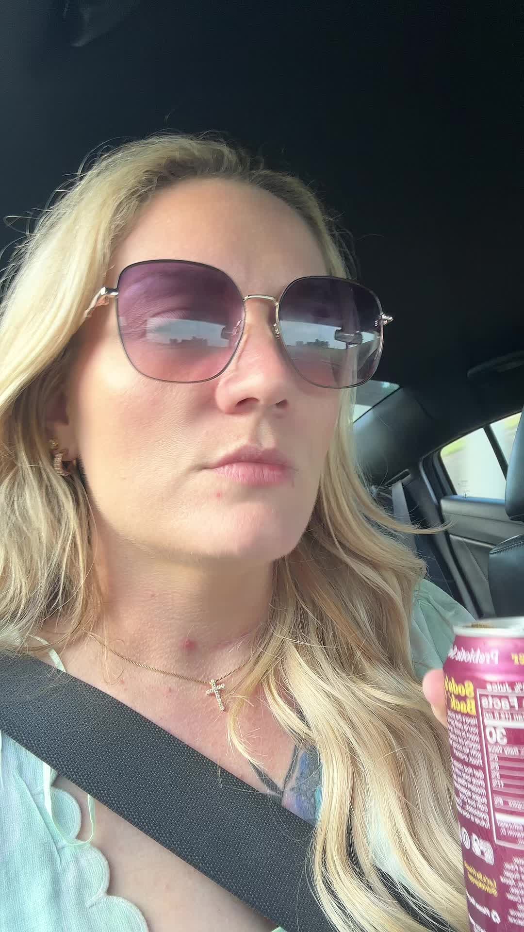 @Just a Blue Glitter Mom 🗣️🩵