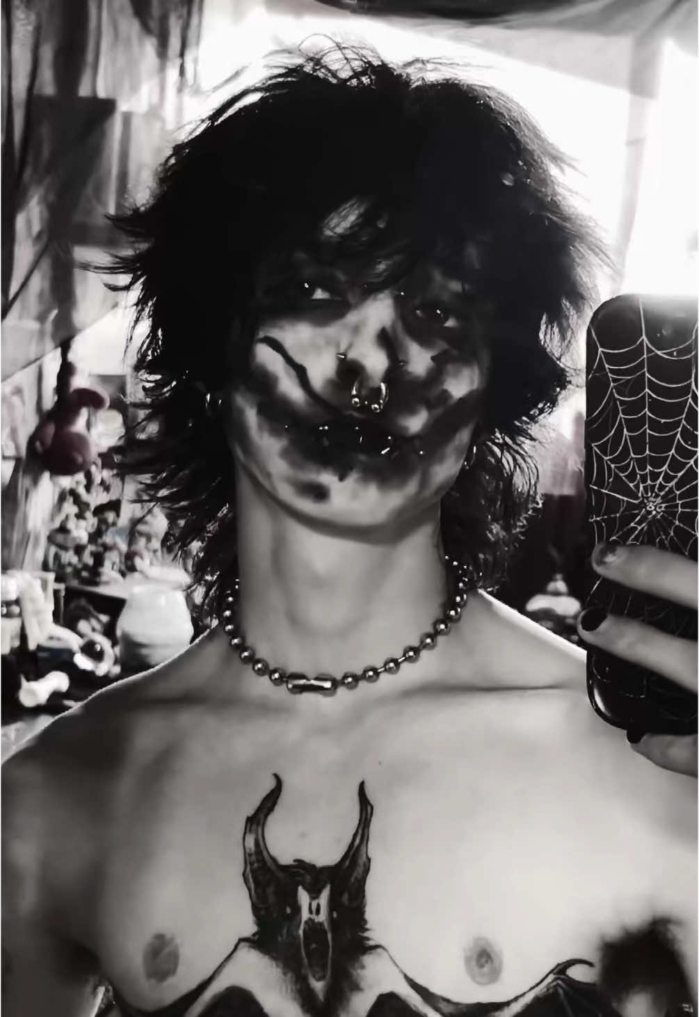 @🩸uʎʌǝp🩸