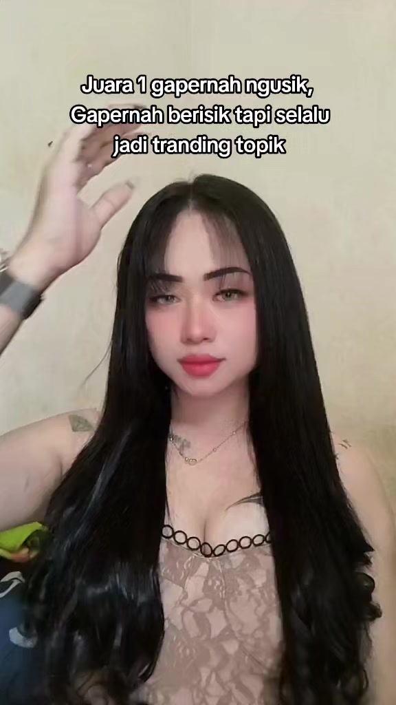 @Flo Wijaya 🥀