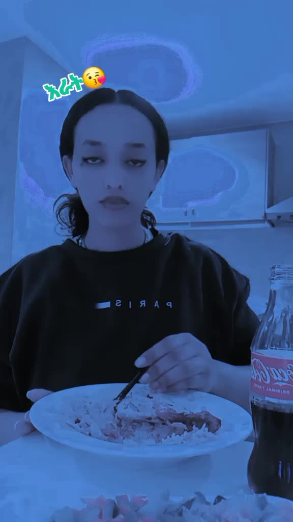@𝐌𝐄𝐒𝐒𝐢...𝐐𝐮𝐞𝐞𝐧🔐💔