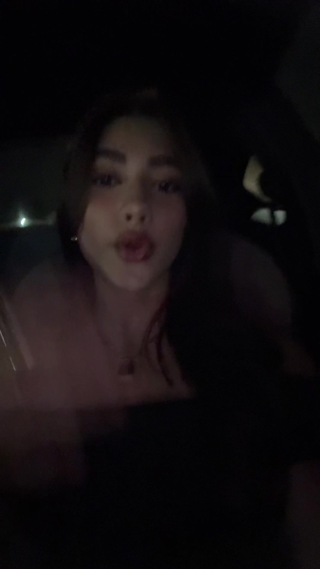 @_sheylan_