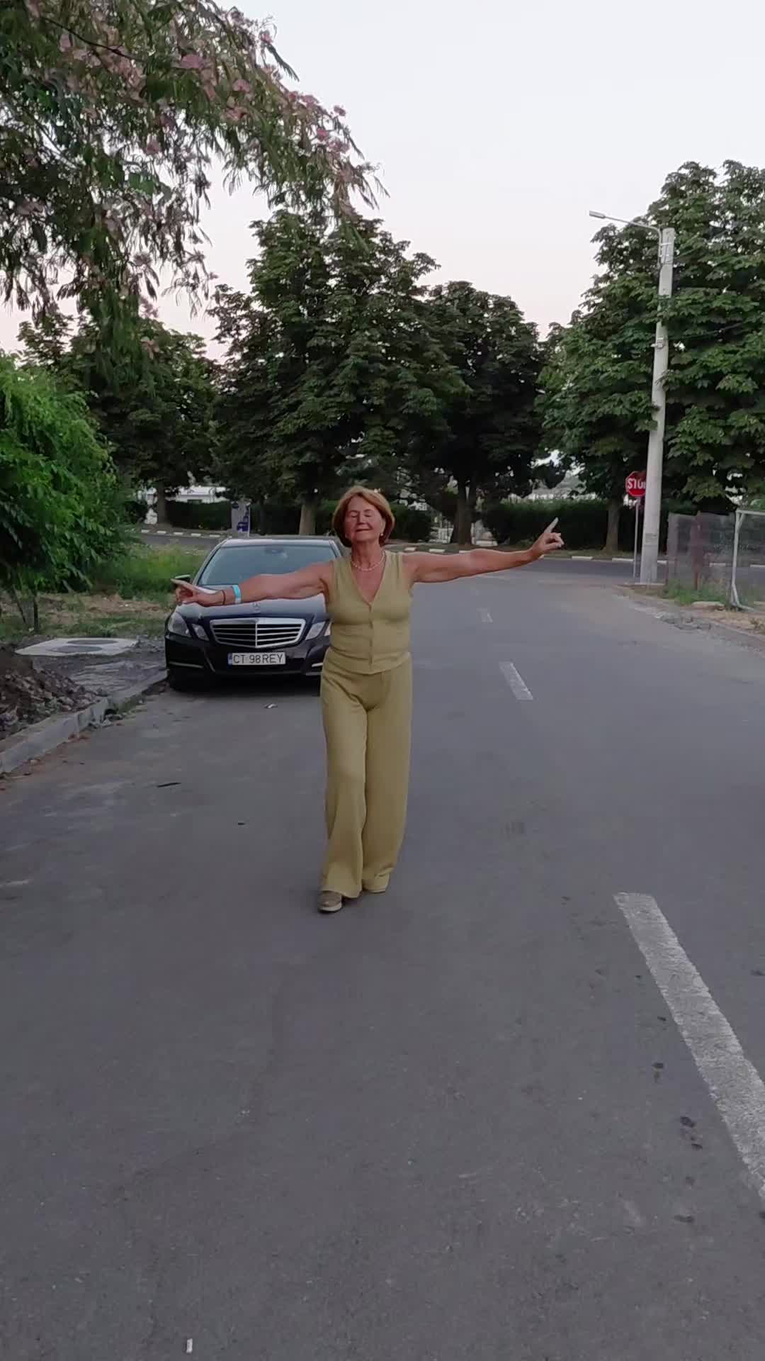 @Ioana Ionescu