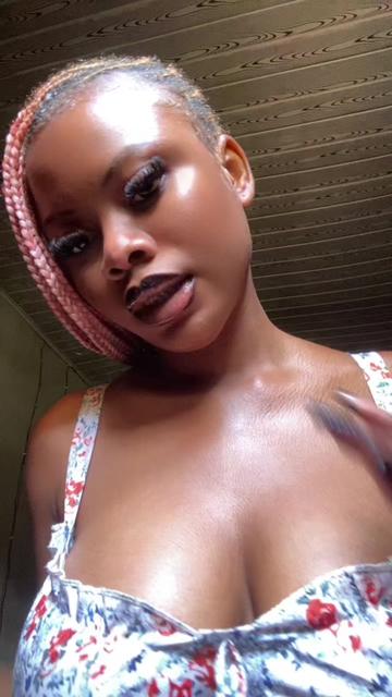 @🦋sweet🍯girly🦋