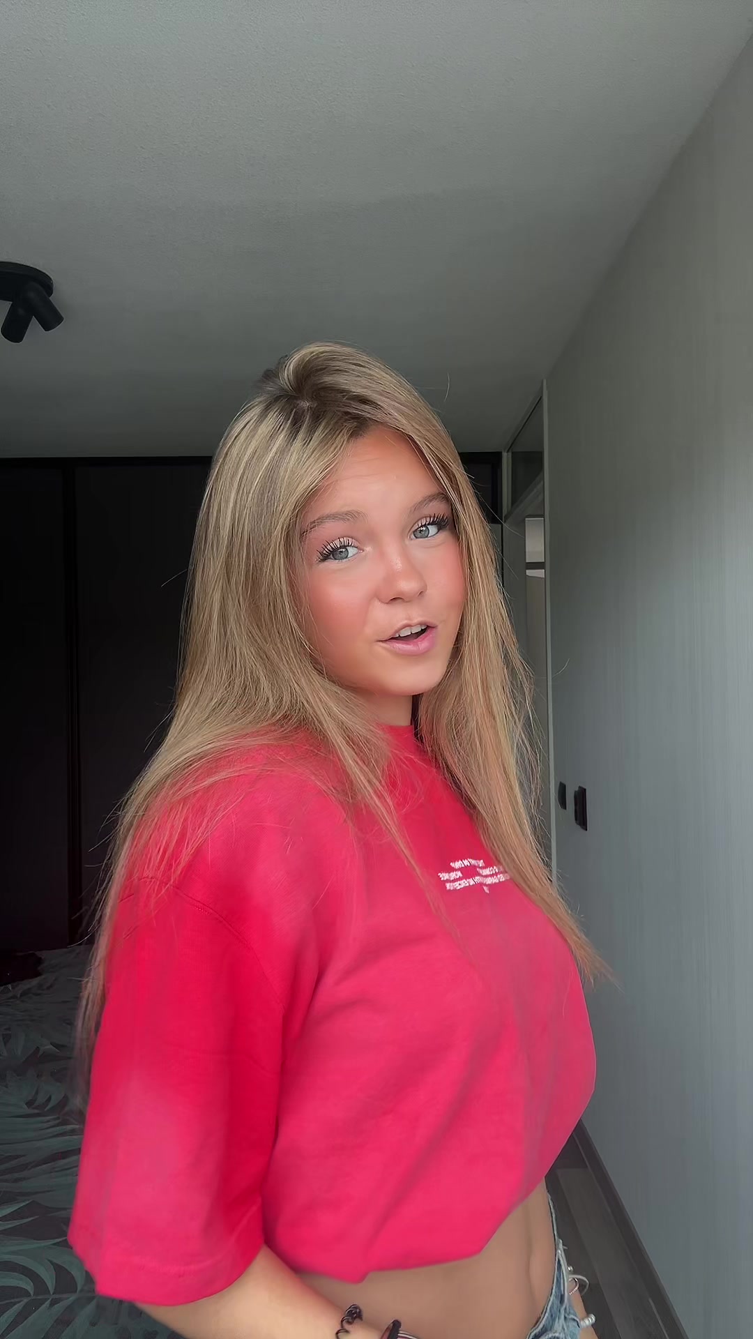 @ZOE PAUPTIT