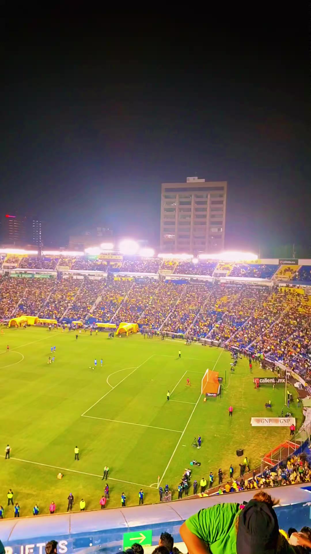 @Polloojuarez