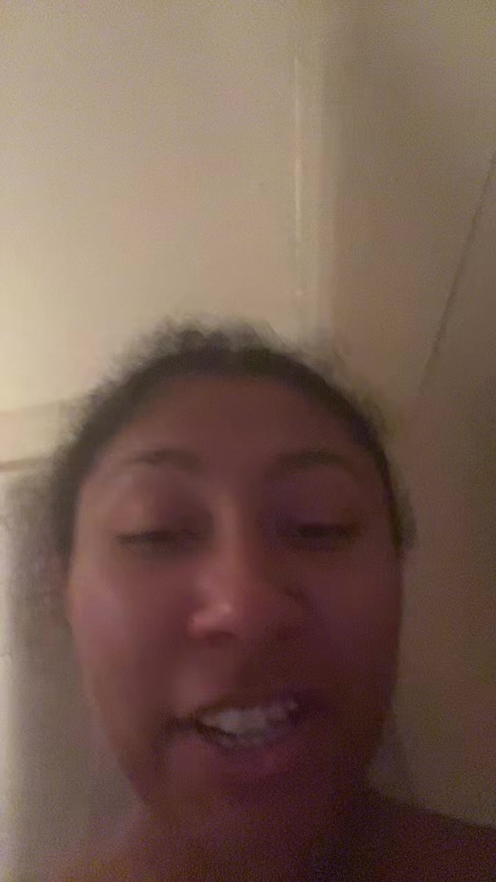 @iguessitsstarr