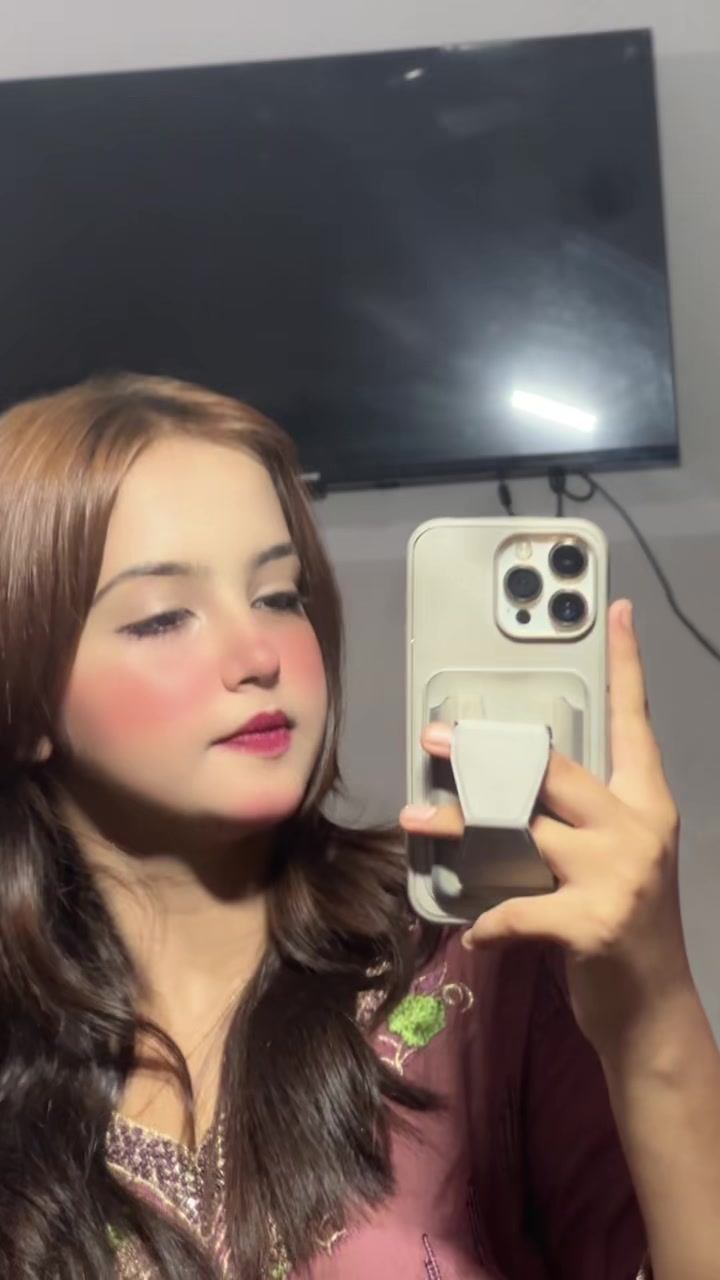 @AyeSha ShaHzadi