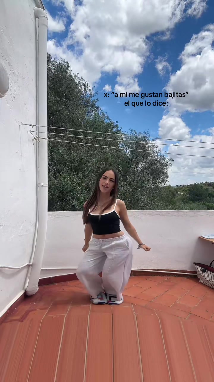 @núria