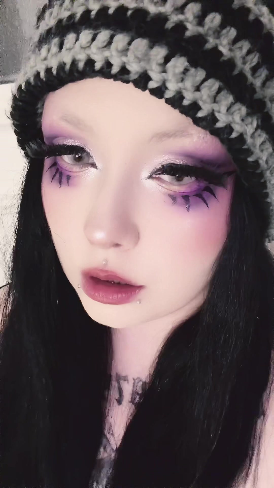 @ROTTENIGUESS