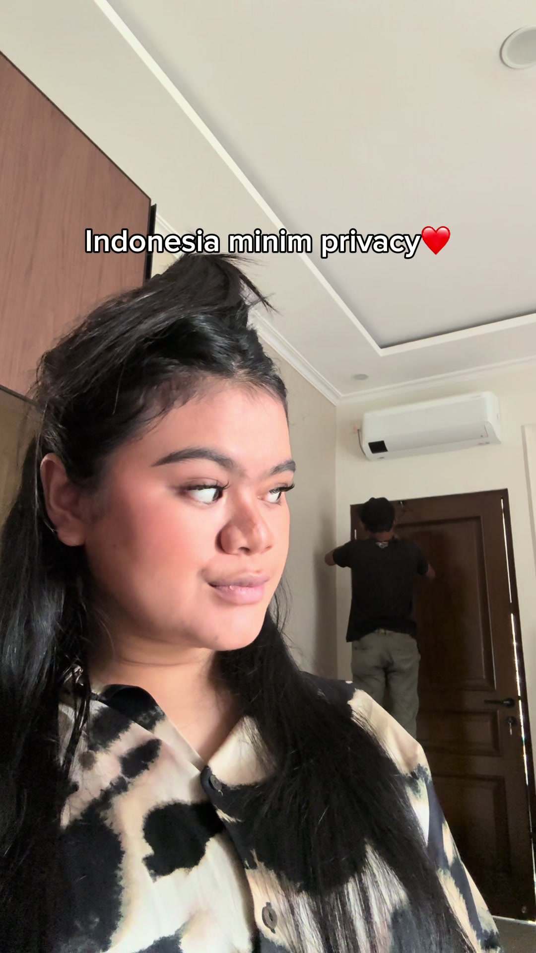 @dinsha