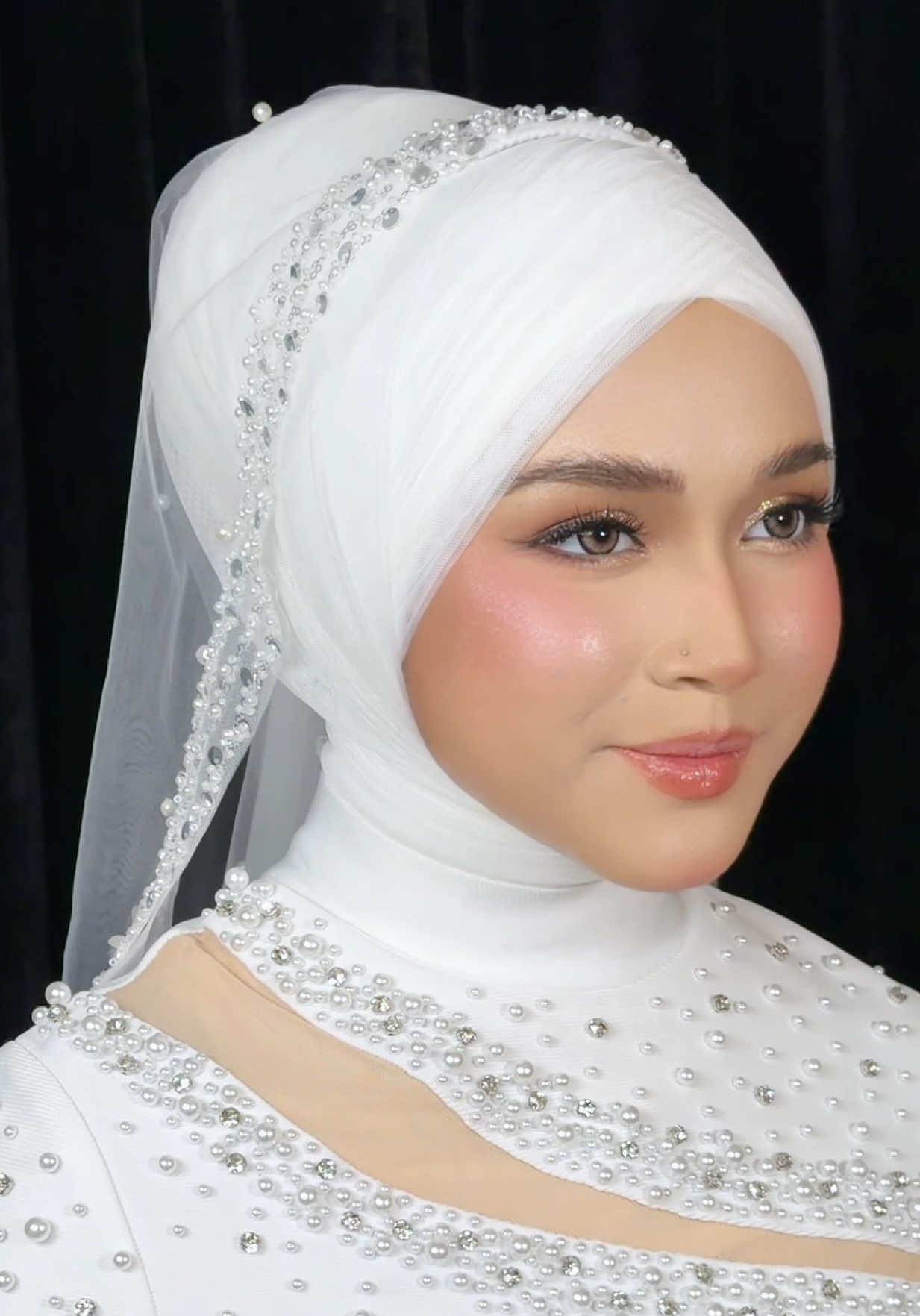 @NaddyNahar Makeup Artist