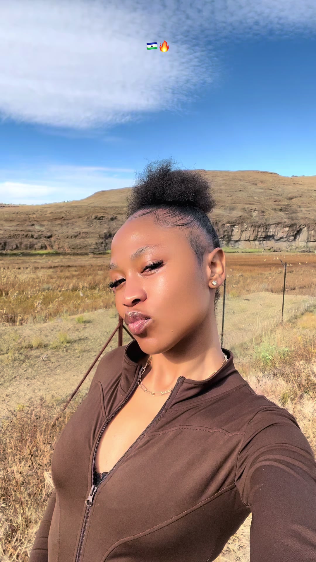 @tshidylekhanya🇱🇸