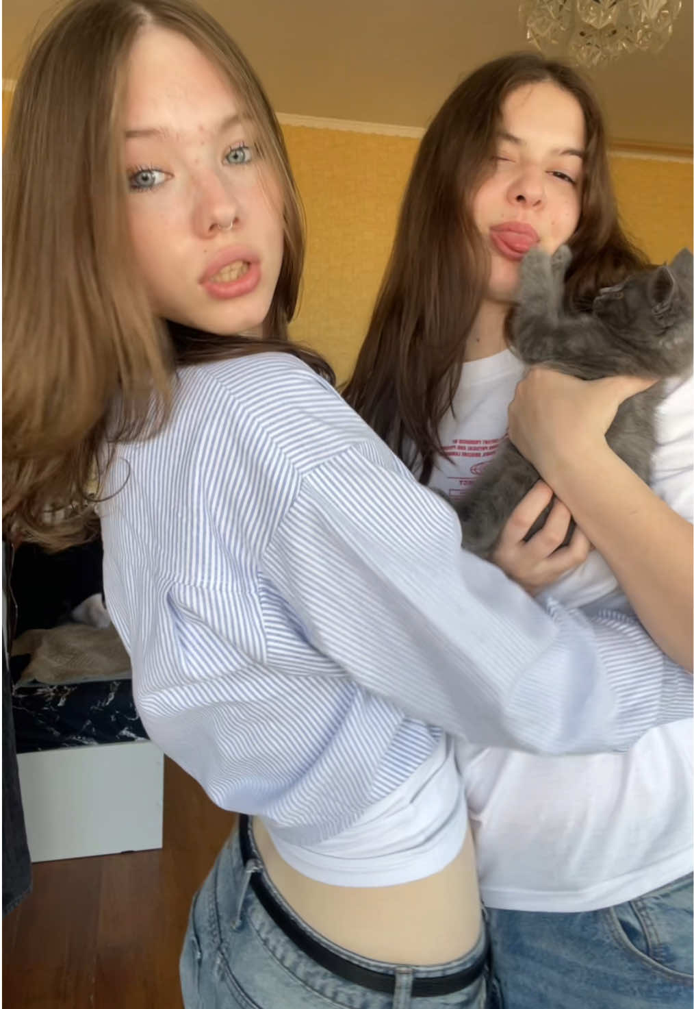 @Arielle is dead.꩜⋆