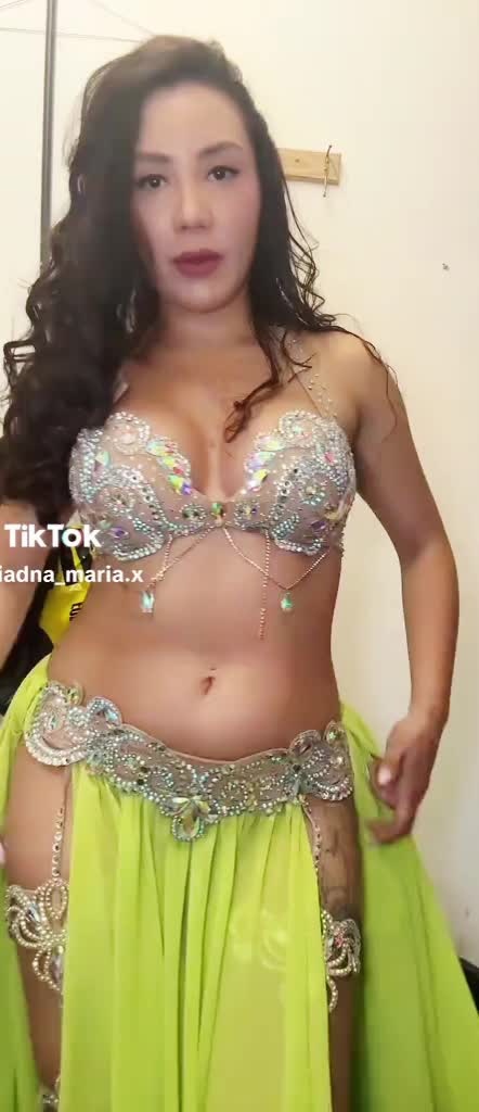 @Bellydancingdubai